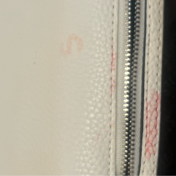 STEVE MADDEN WHITE BLAURIE CROSS BODY PURSE - Picture 7 of 12